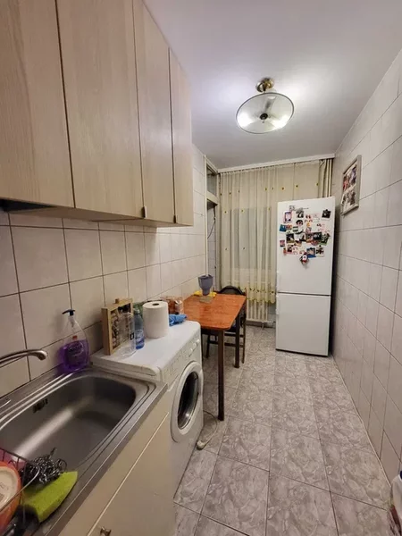 Berceni, Brancoveanu, metrou, parc, etajul 1